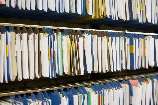 Fotografie zu Neueintragungen im Handelsregister verfolgen: Quellen und Prüfschritte